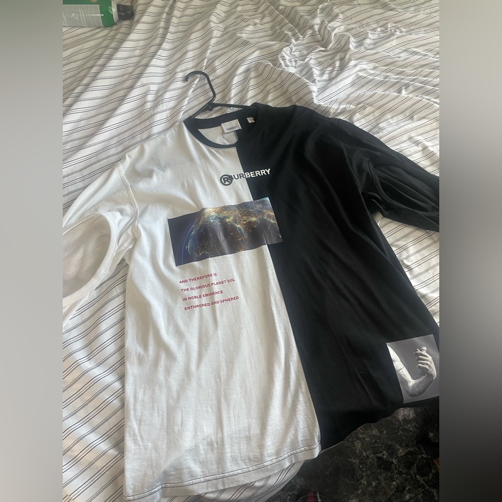 Burberry long sleeve Winslow cut OVERSIZED ,SIZE MEDIUM